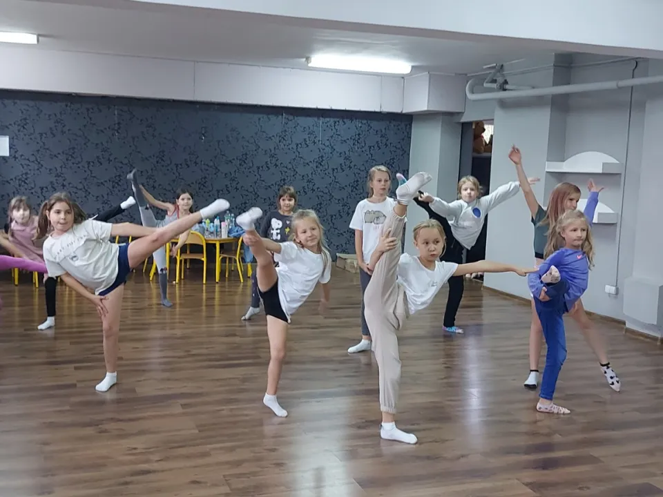 Świetlicowe zajęcia taneczne — zdjęcie 9