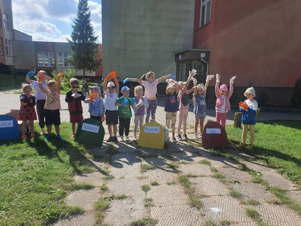 Sprzątanie świata ŁĄCZY LUDZI — zdjęcie 4