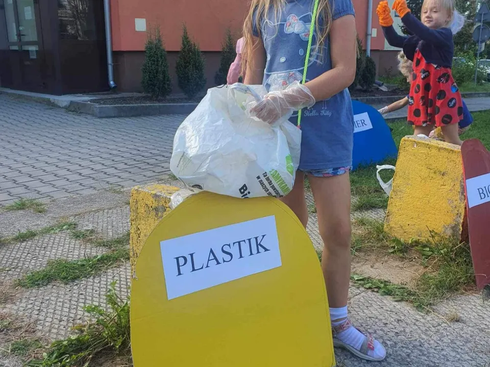 Sprzątanie świata ŁĄCZY LUDZI — zdjęcie 10