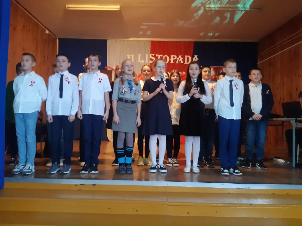 Listopadowe śpiewanie — zdjęcie 25