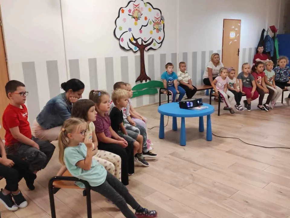 Delfiny - spotkanie z Pszczelarzem — zdjęcie 2