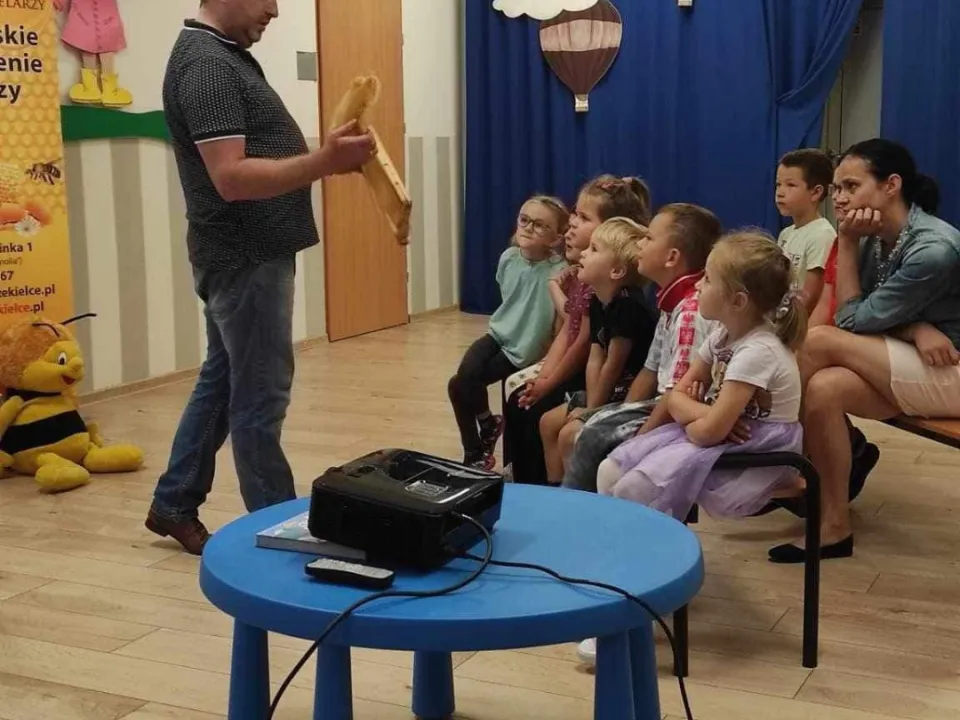 Delfiny - spotkanie z Pszczelarzem — zdjęcie 11