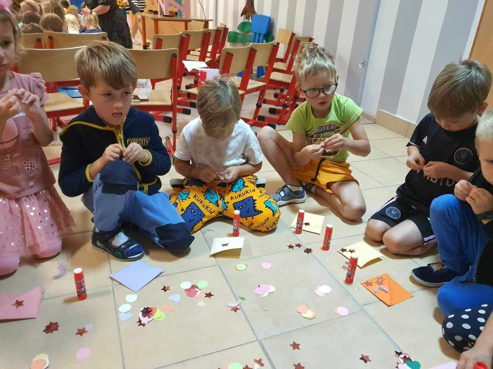 Dzień Głośnego Czytania - Pszczółki — zdjęcie 5