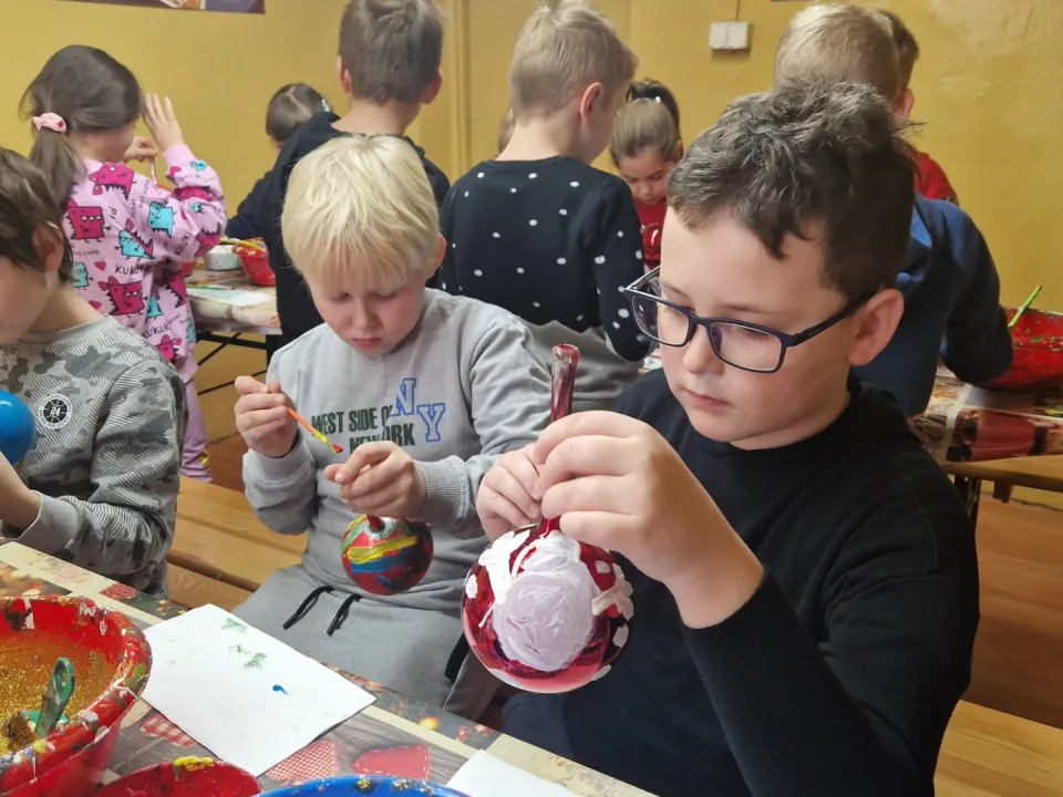Fabryka Bombek w Miechowie  — zdjęcie 12