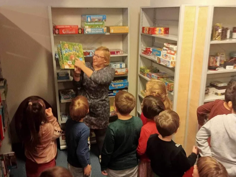 Wycieczka do wojewódzkiej Biblioteki Publicznej — zdjęcie 2