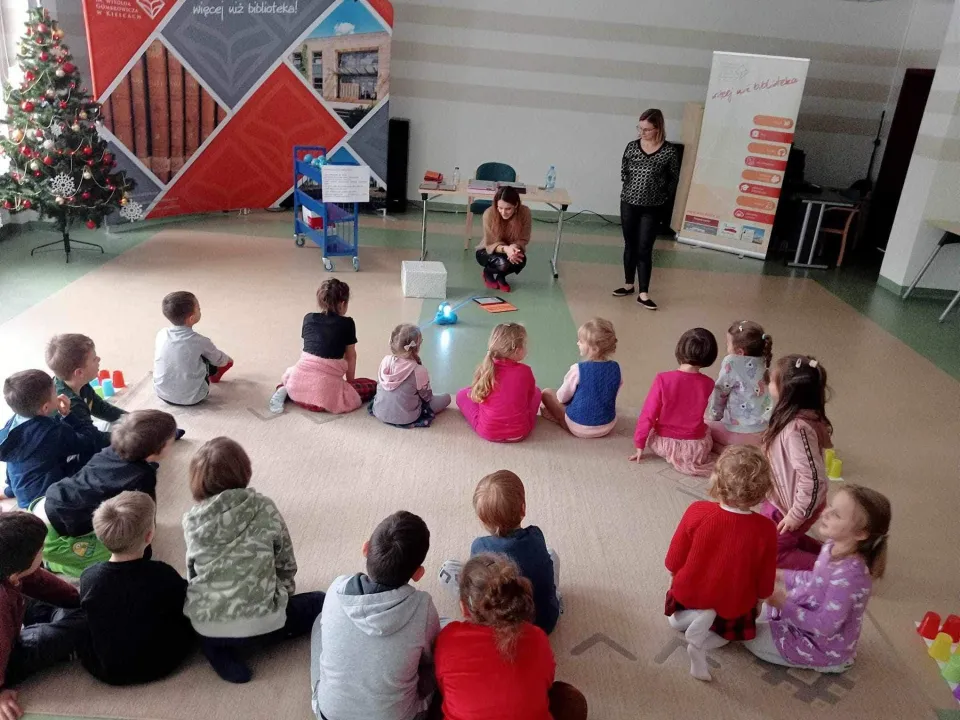 Wycieczka do wojewódzkiej Biblioteki Publicznej — zdjęcie 4