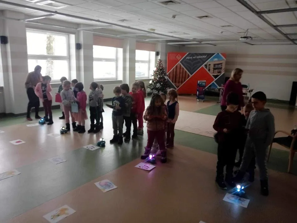 Wycieczka do wojewódzkiej Biblioteki Publicznej — zdjęcie 6