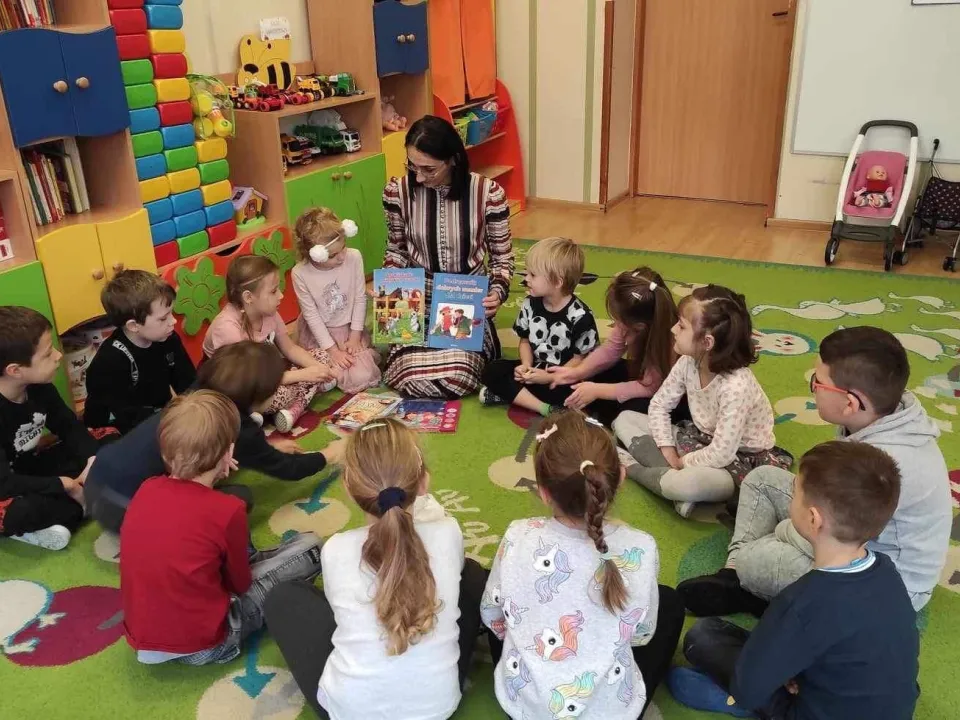Głośne czytanie... — zdjęcie 1