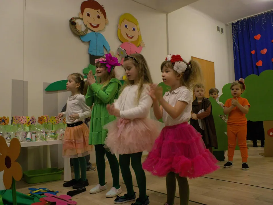 Dzień Babci i Dziadka - Pszczółki — zdjęcie 12