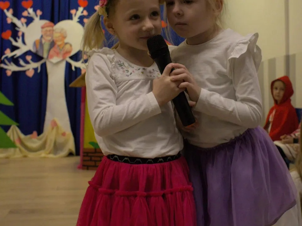 Dzień Babci i Dziadka - Pszczółki — zdjęcie 13