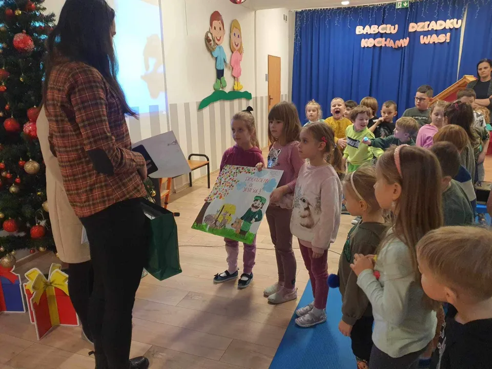 Spotkanie z leśnikiem w grupie Pszczółek — zdjęcie 2