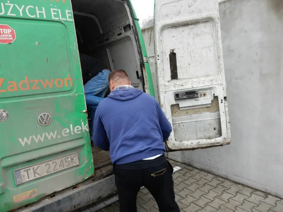Pierwszy raport z akcji: „Moje miasto bez elektrośmieci”. — zdjęcie 4
