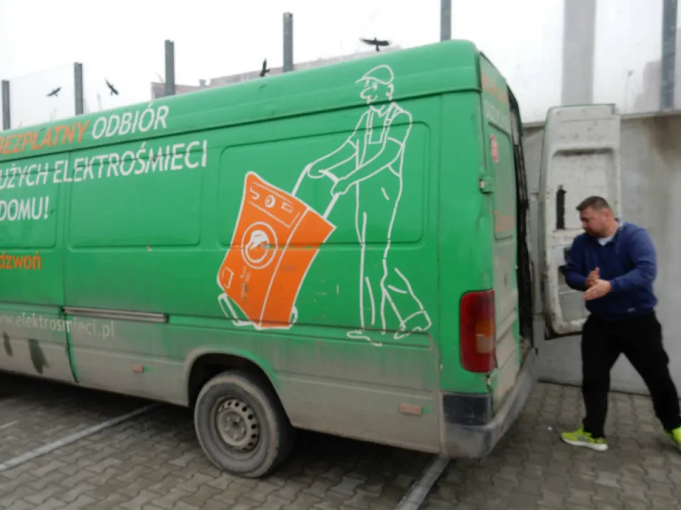 Pierwszy raport z akcji: „Moje miasto bez elektrośmieci”. — zdjęcie 5