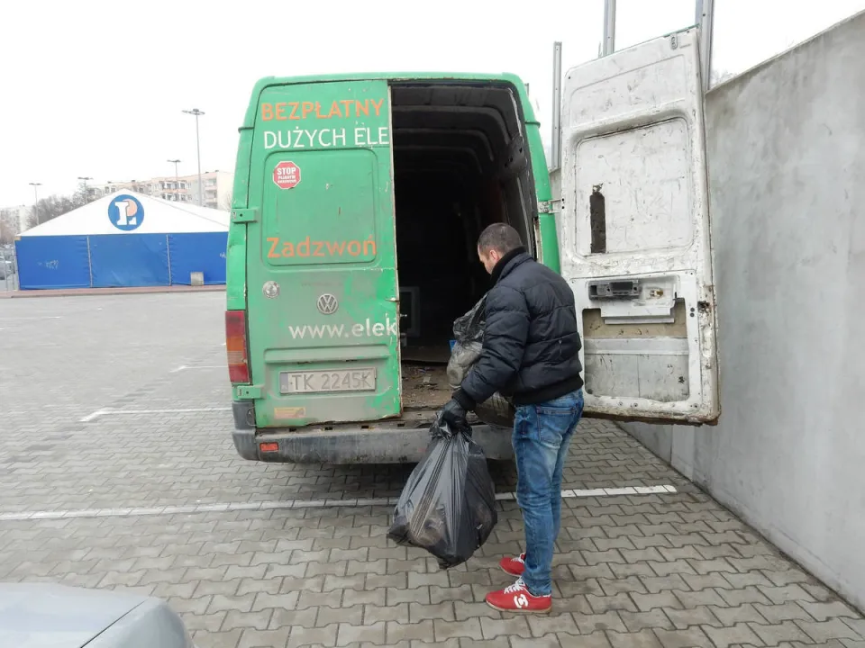 Pierwszy raport z akcji: „Moje miasto bez elektrośmieci”. — zdjęcie 8