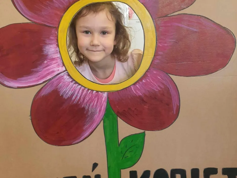 Dzień Kobiet w grupie Pszczółek — zdjęcie 14