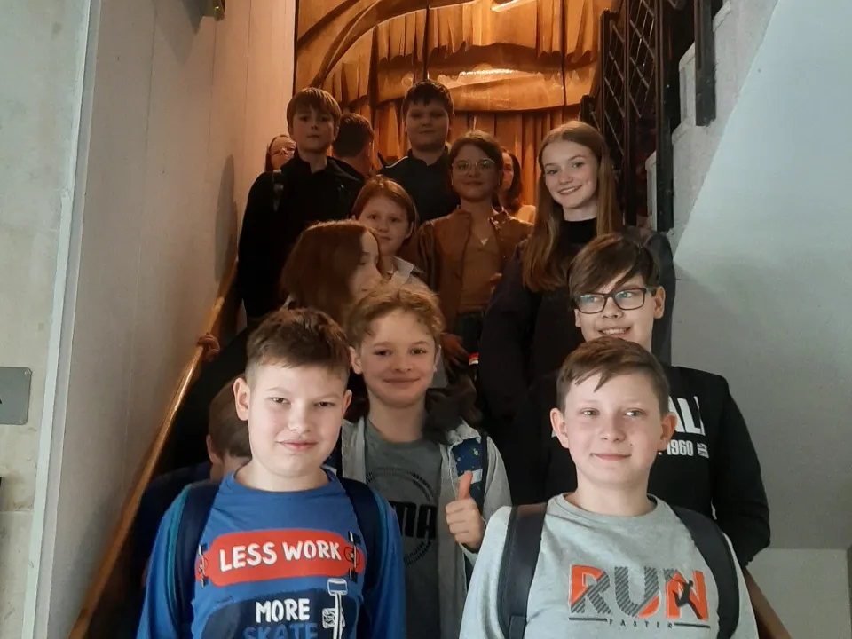 5b na spektaklu — zdjęcie 1