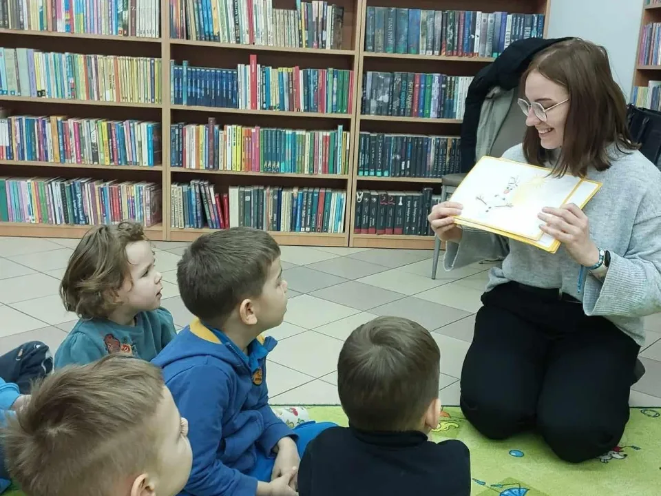 Wizyta  w Miejskiej Bibliotece Publicznej — zdjęcie 7