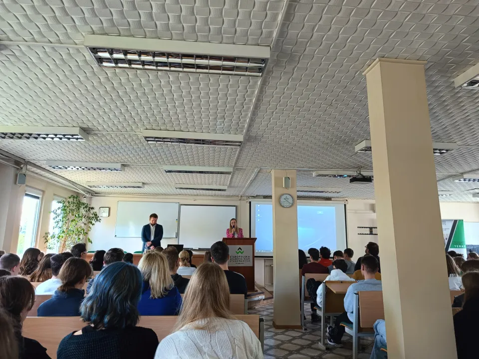 7 b w Staropolskiej Akademii Nauk... — zdjęcie 3