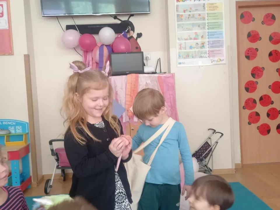 Dzień Kobiet u Biedronek — zdjęcie 8