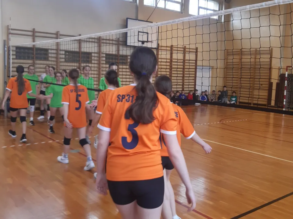 Mistrzostwa Kielc w Siatkówce Dziewcząt — zdjęcie 6