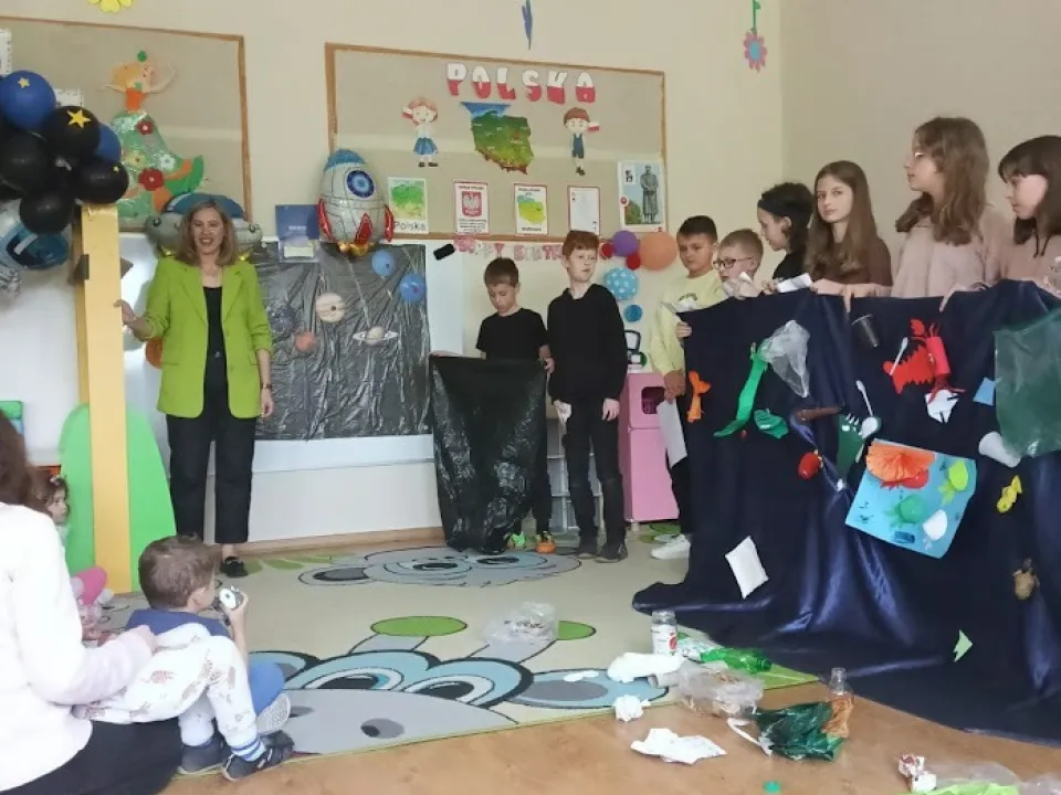 Zielony Patrol uczy,  jak prawidłowo segregować odpady — zdjęcie 13