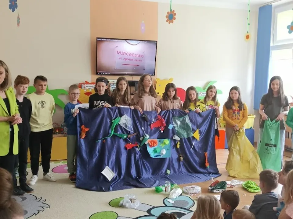 Zielony Patrol uczy,  jak prawidłowo segregować odpady — zdjęcie 15