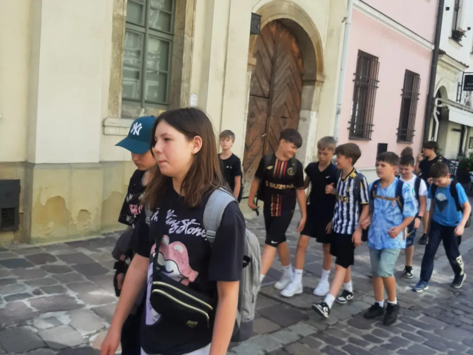 5b i 6b w Krakowie — zdjęcie 21