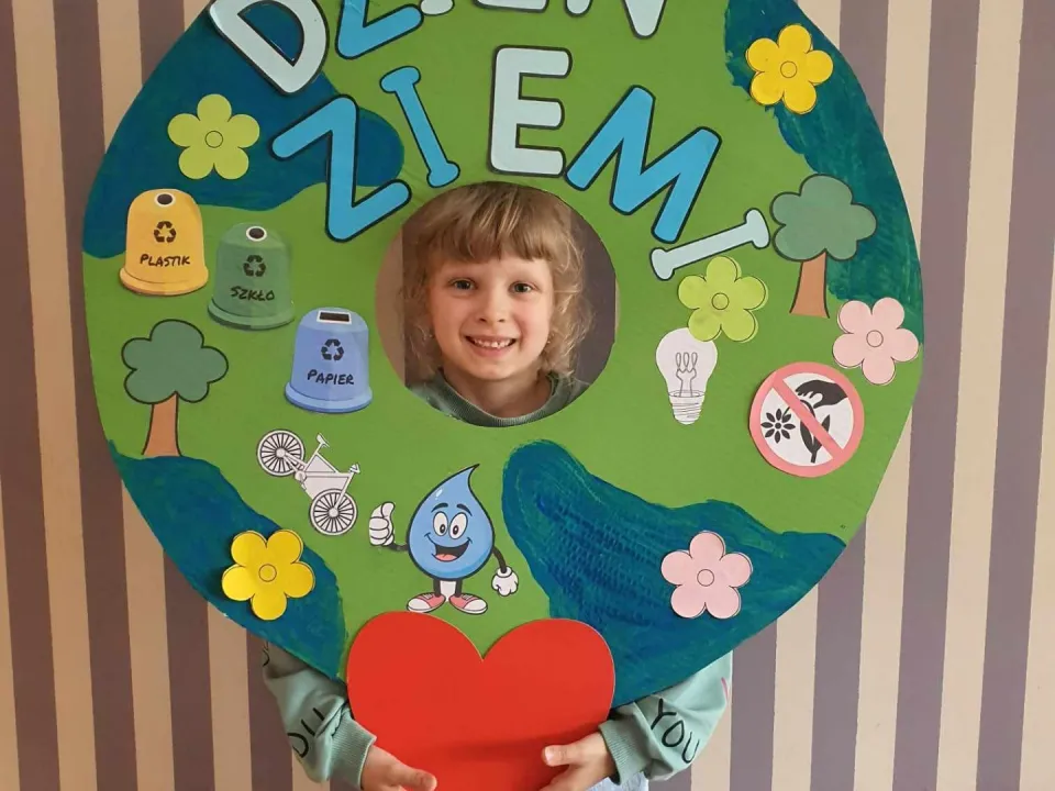 Dzień Ziemi w grupie Pszczółek — zdjęcie 2