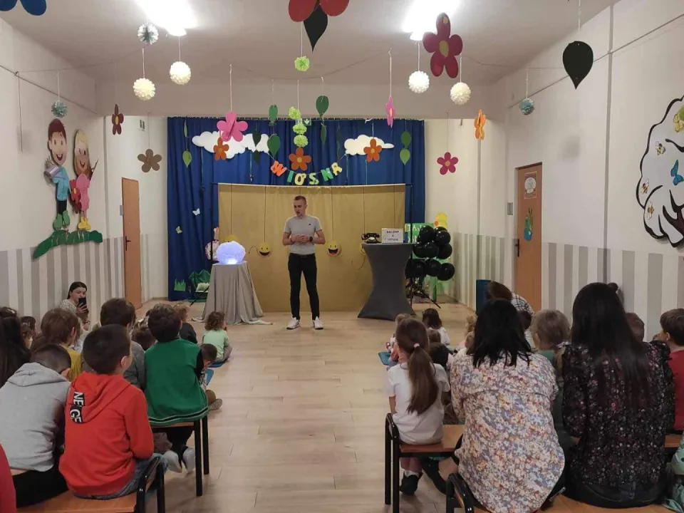 Teatrzyk "Tytus i skrzynka emocji" - Pszczółki — zdjęcie 10