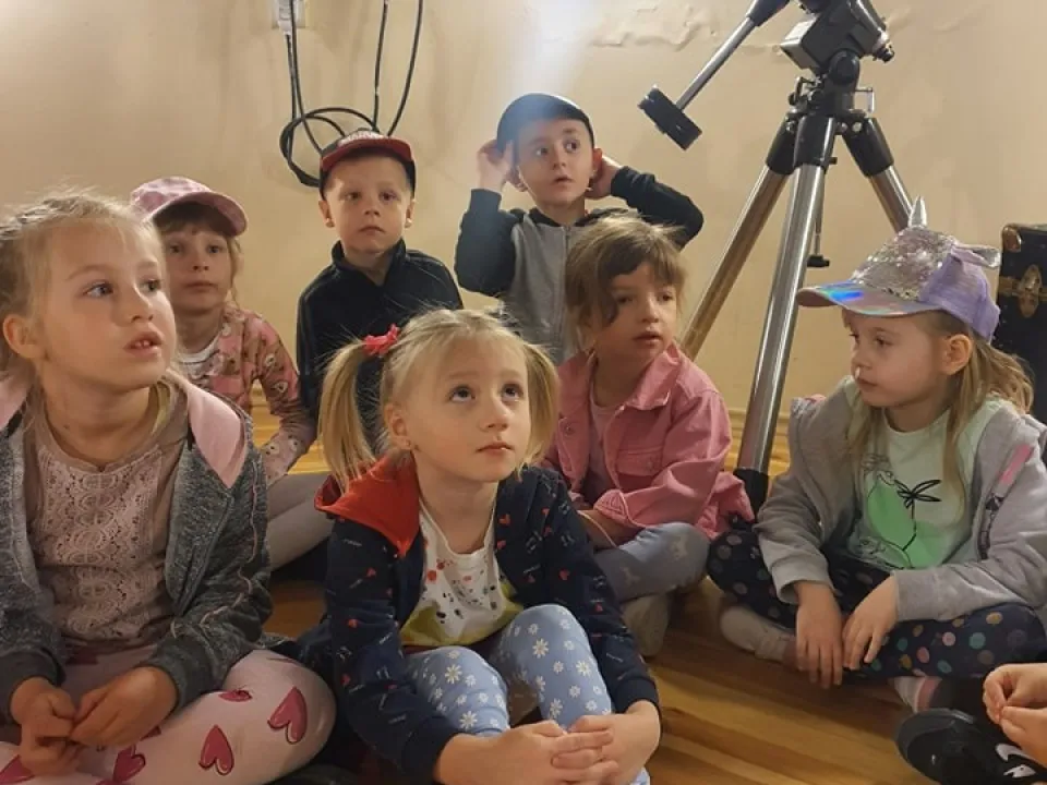 Wyjazd do Instytutu Fizyki na UJK w Kielcach — zdjęcie 16