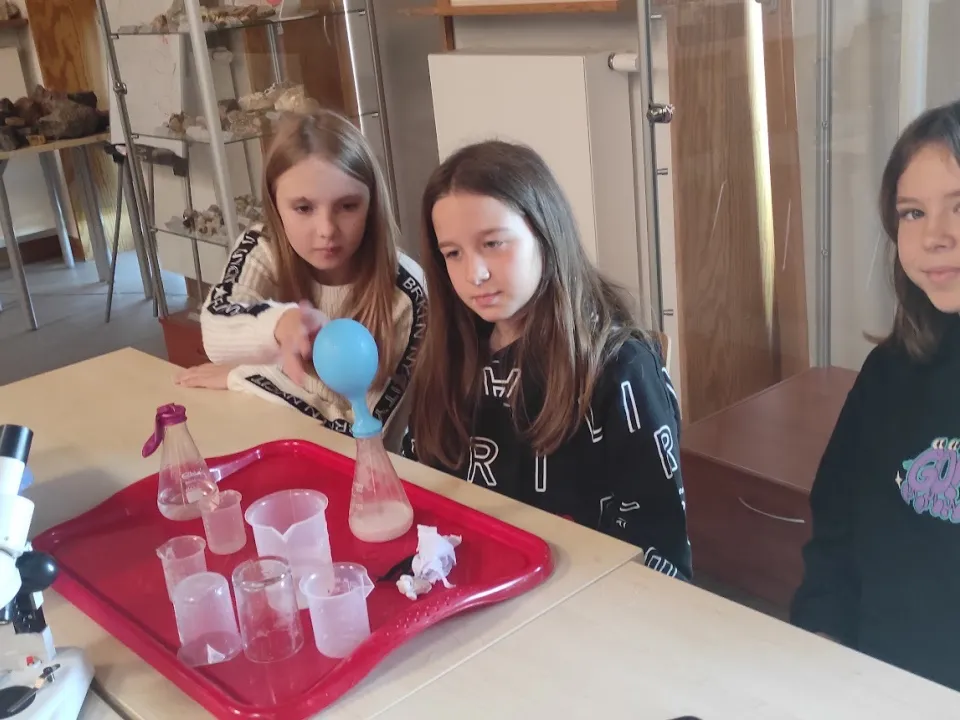 Klasa 5c i 4 żywioły natury w Geoparku — zdjęcie 14