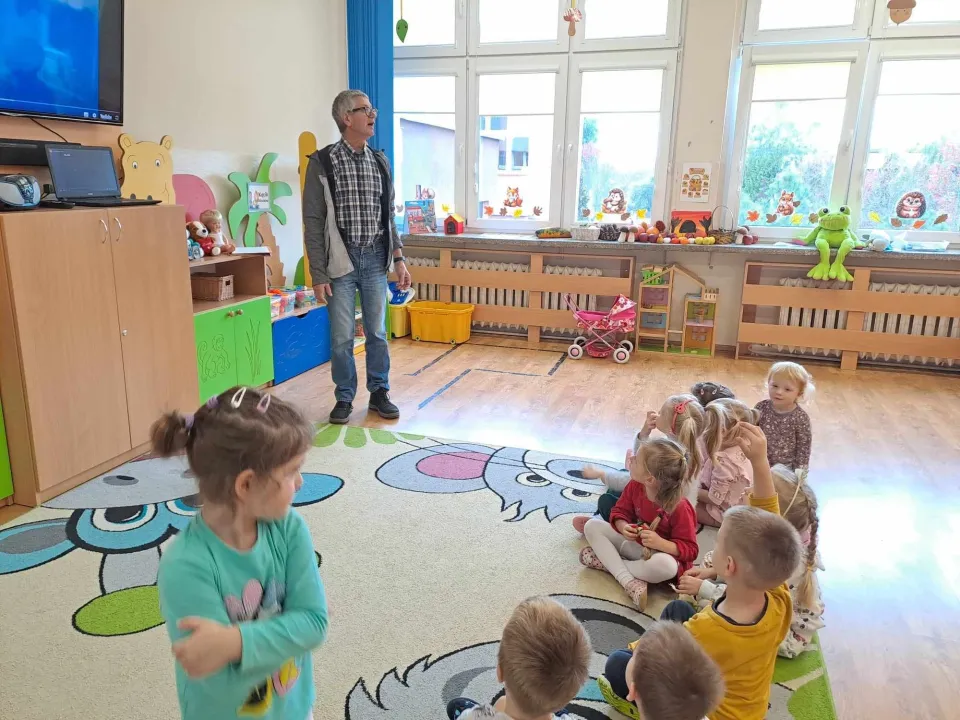 Zajęcia z języka angielskiego z panem Dariuszem Mroczkiem — zdjęcie 5