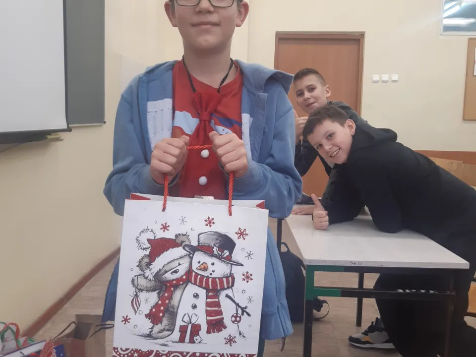Mikołajki w klasie VI c — zdjęcie 12
