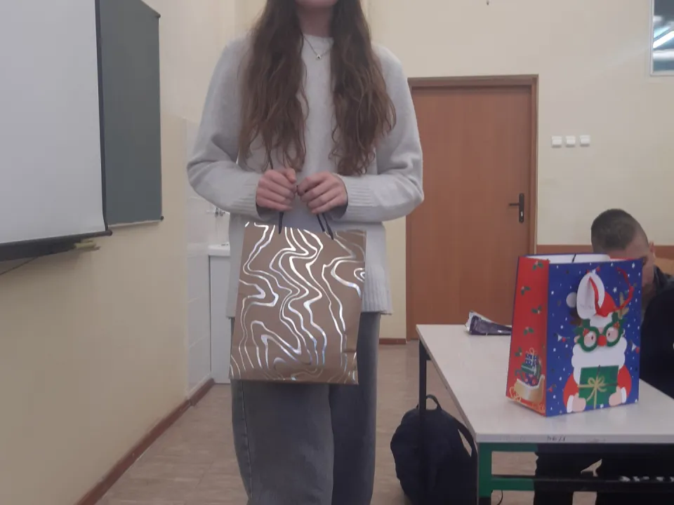Mikołajki w klasie VI c — zdjęcie 14