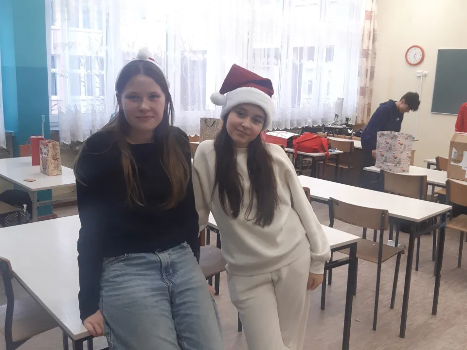 Mikołajki w klasie VI c — zdjęcie 26