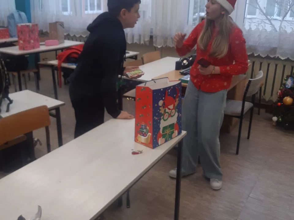 Mikołajki w klasie VI c — zdjęcie 27