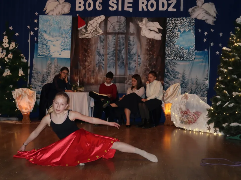 Jasełka - Boże Narodzenie w SP 31 — zdjęcie 36