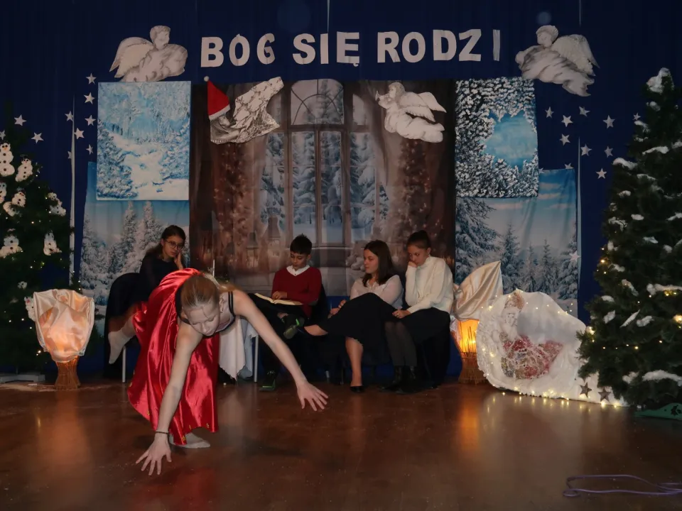 Jasełka - Boże Narodzenie w SP 31 — zdjęcie 37