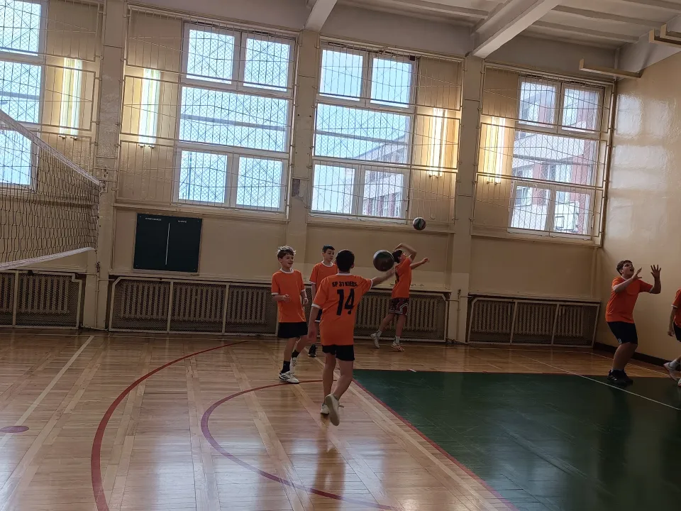Mini Siatkówka Chłopców klas 6 — zdjęcie 2