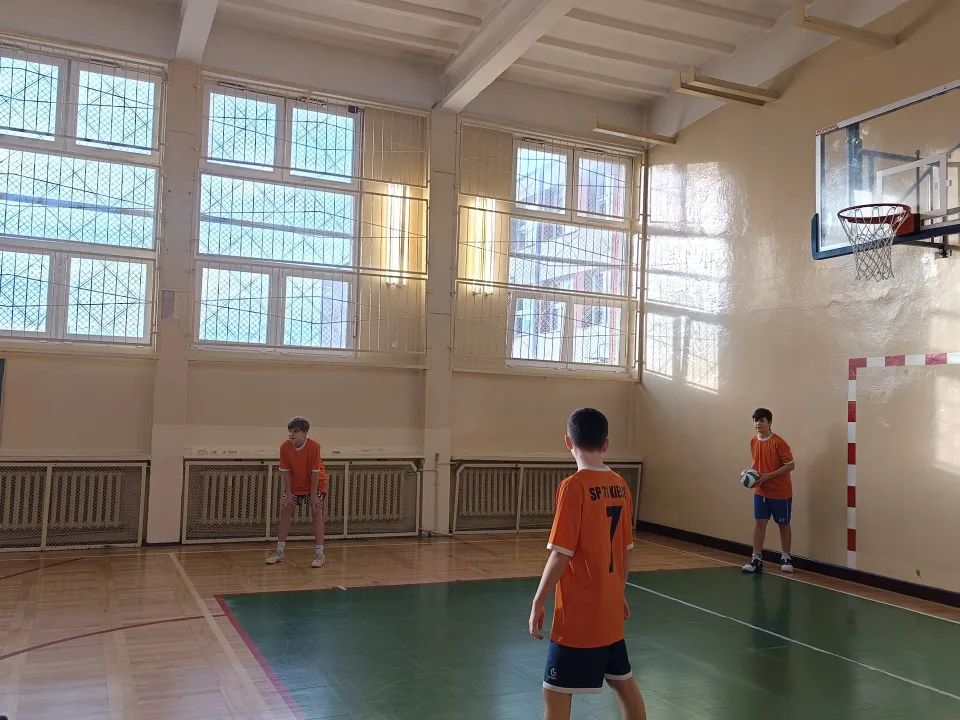 Mini Siatkówka Chłopców klas 6 — zdjęcie 6