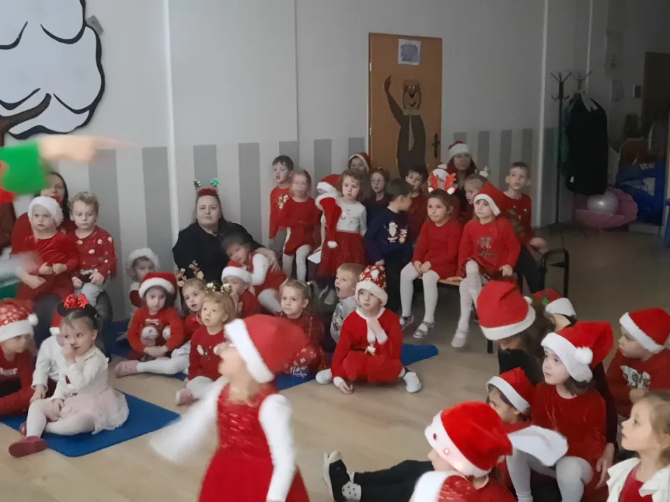 Mikołaj w przedszkolu — zdjęcie 9