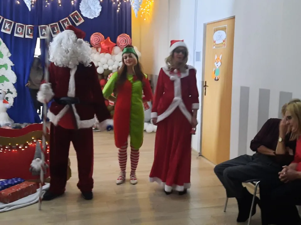 Mikołaj w przedszkolu — zdjęcie 12