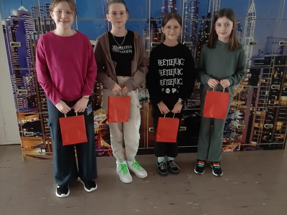 "Bezpieczne przejścia dla pieszych" — zdjęcie 14