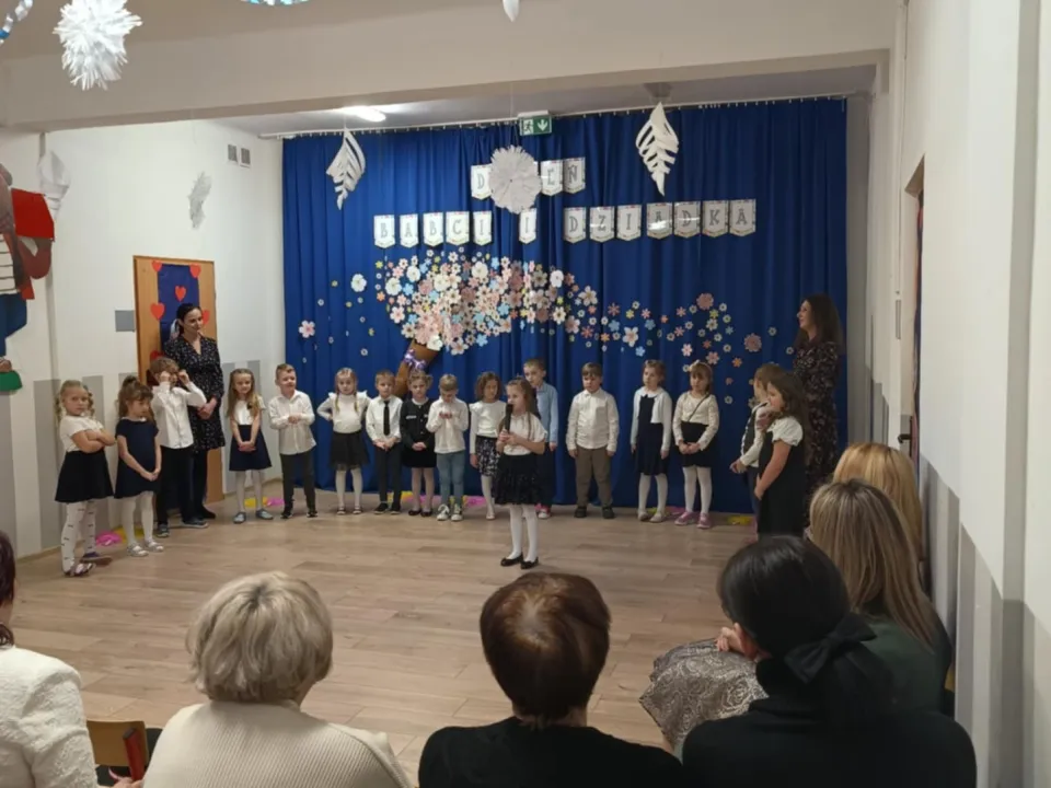Dzień babci I dziadka - Delfiny — zdjęcie 1