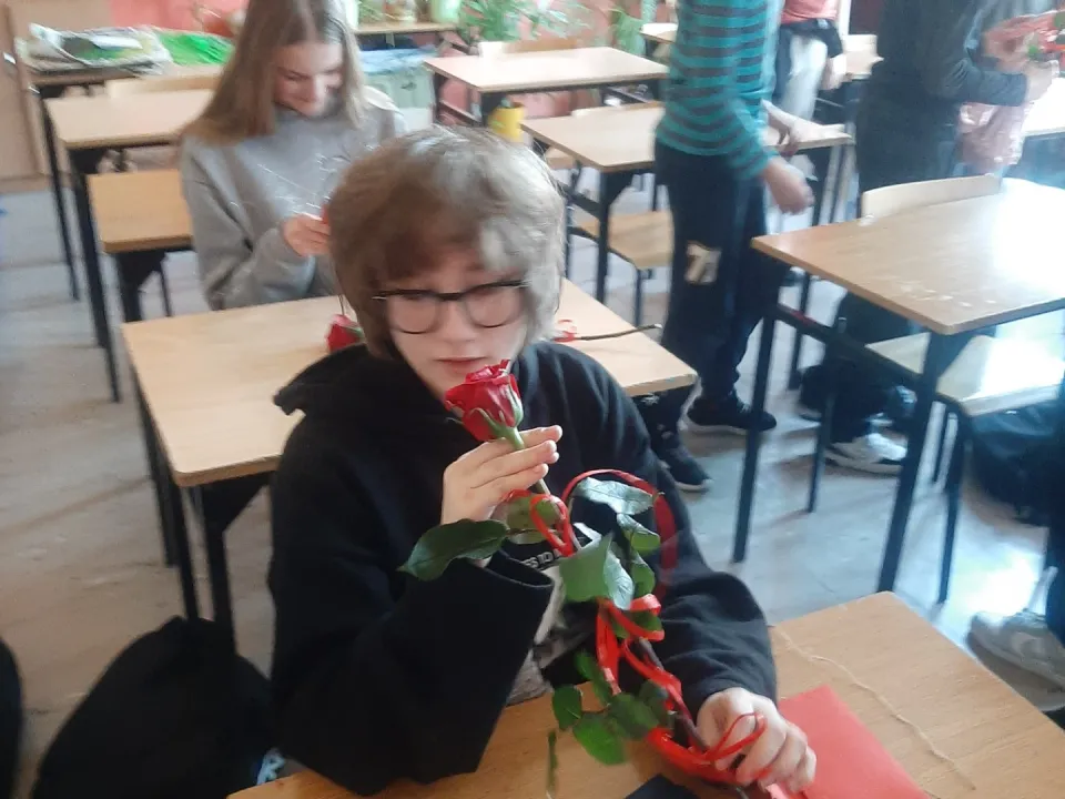 Dzień Kobiet w 6b — zdjęcie 9