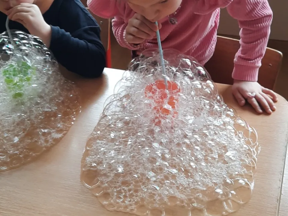 Eksperymenty w grupie Delfinów — zdjęcie 12