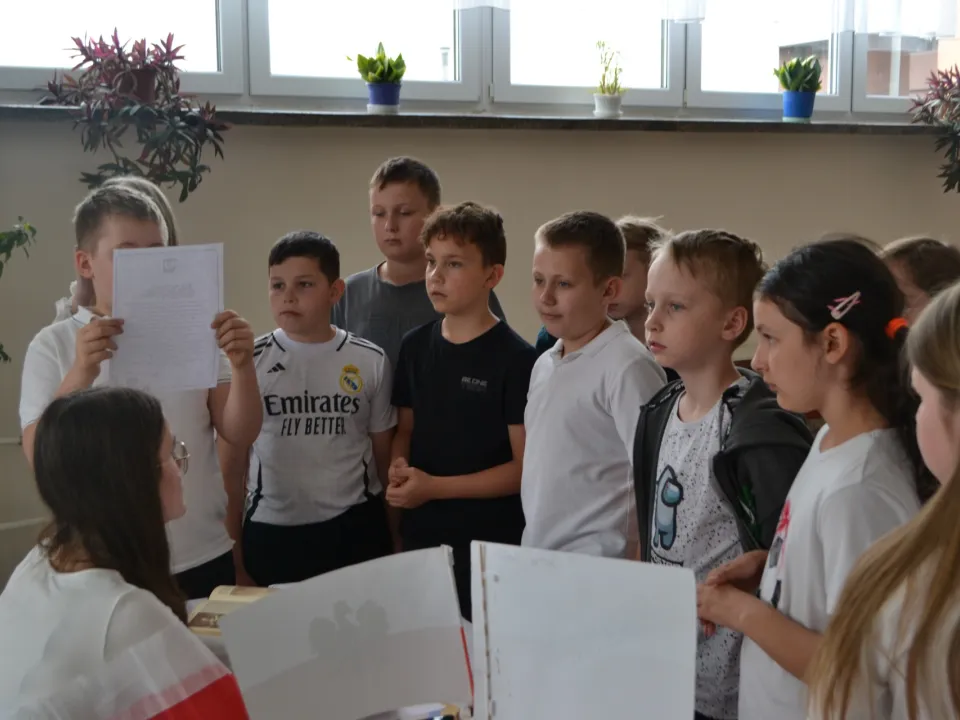 Majowe świętowanie kl. 4-8 — zdjęcie 82
