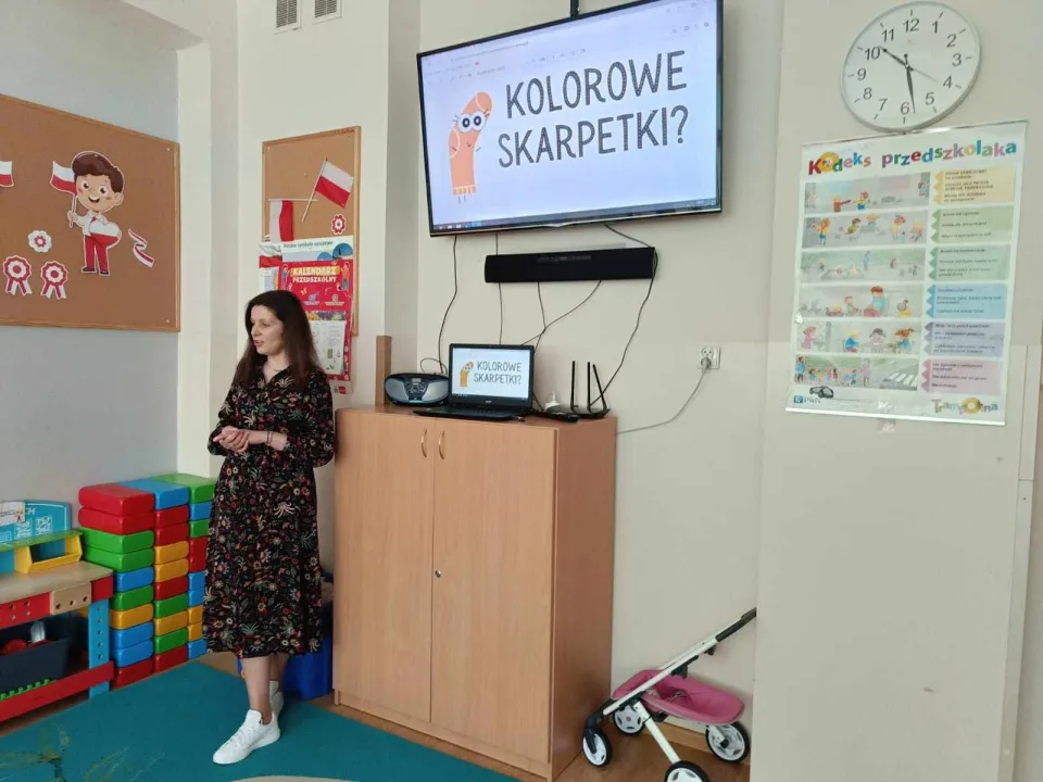 Światowy Dzień Zespołu Downa - Dzień kolorowej skarpetki u Lisków — zdjęcie 10