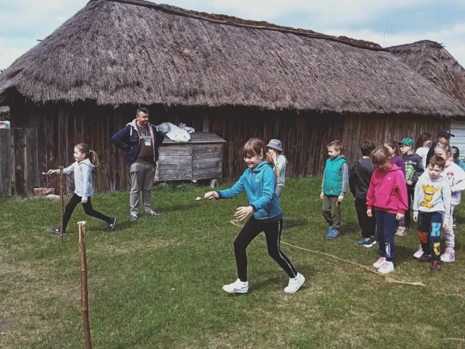 1b w Muzeum Wsi Kieleckiej — zdjęcie 12