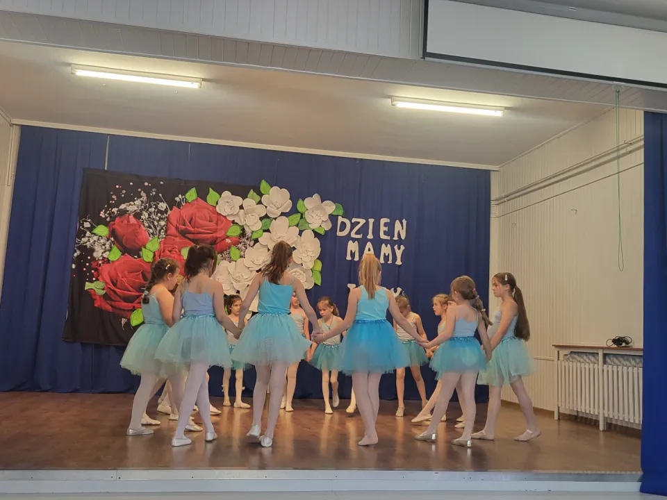 Dzień Mamy i Taty w świetlicy — zdjęcie 3